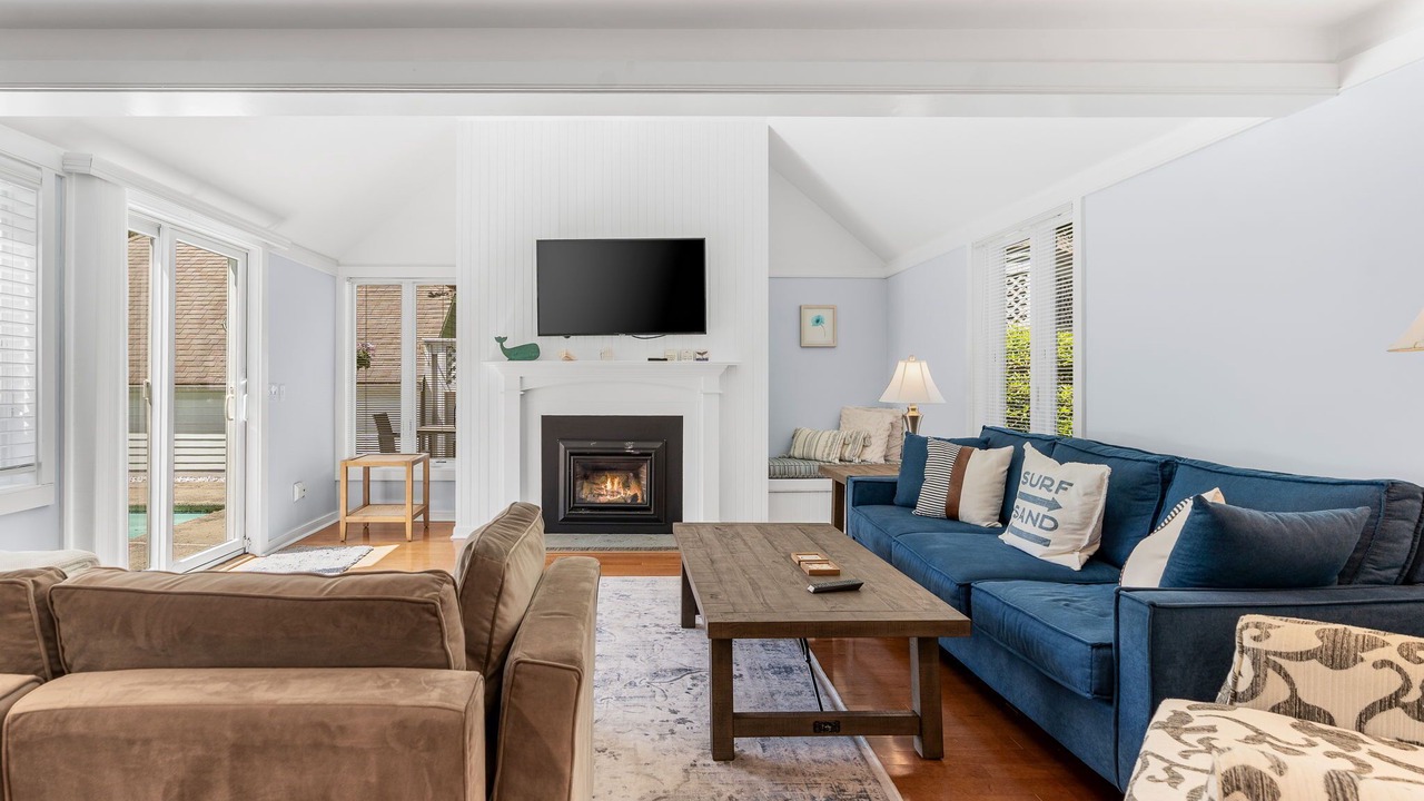 Photo of Livingroom in Mews Village