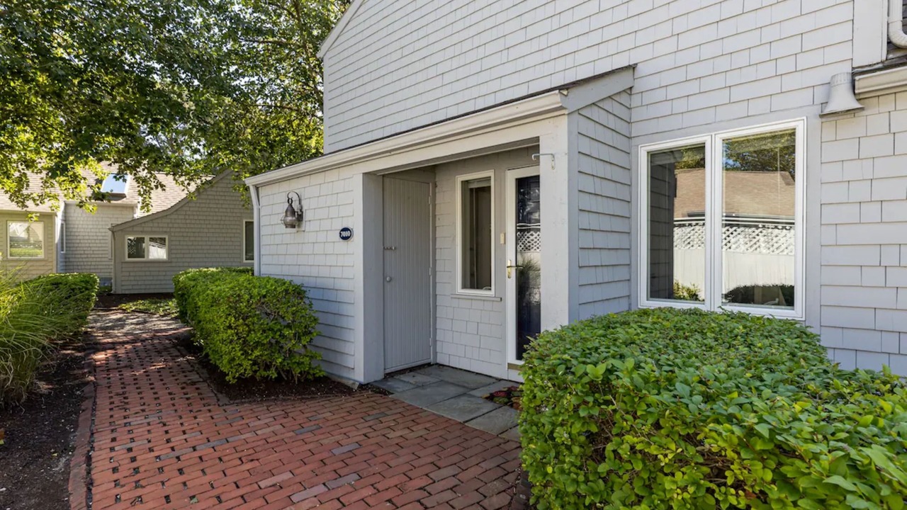 Photo of Outdoor in Mews Village