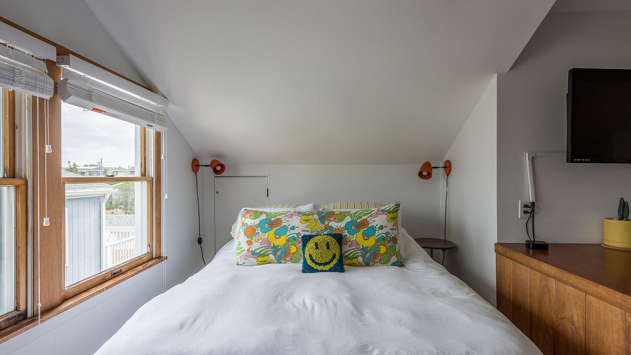 Photo of Bedroom in Barnegat Light