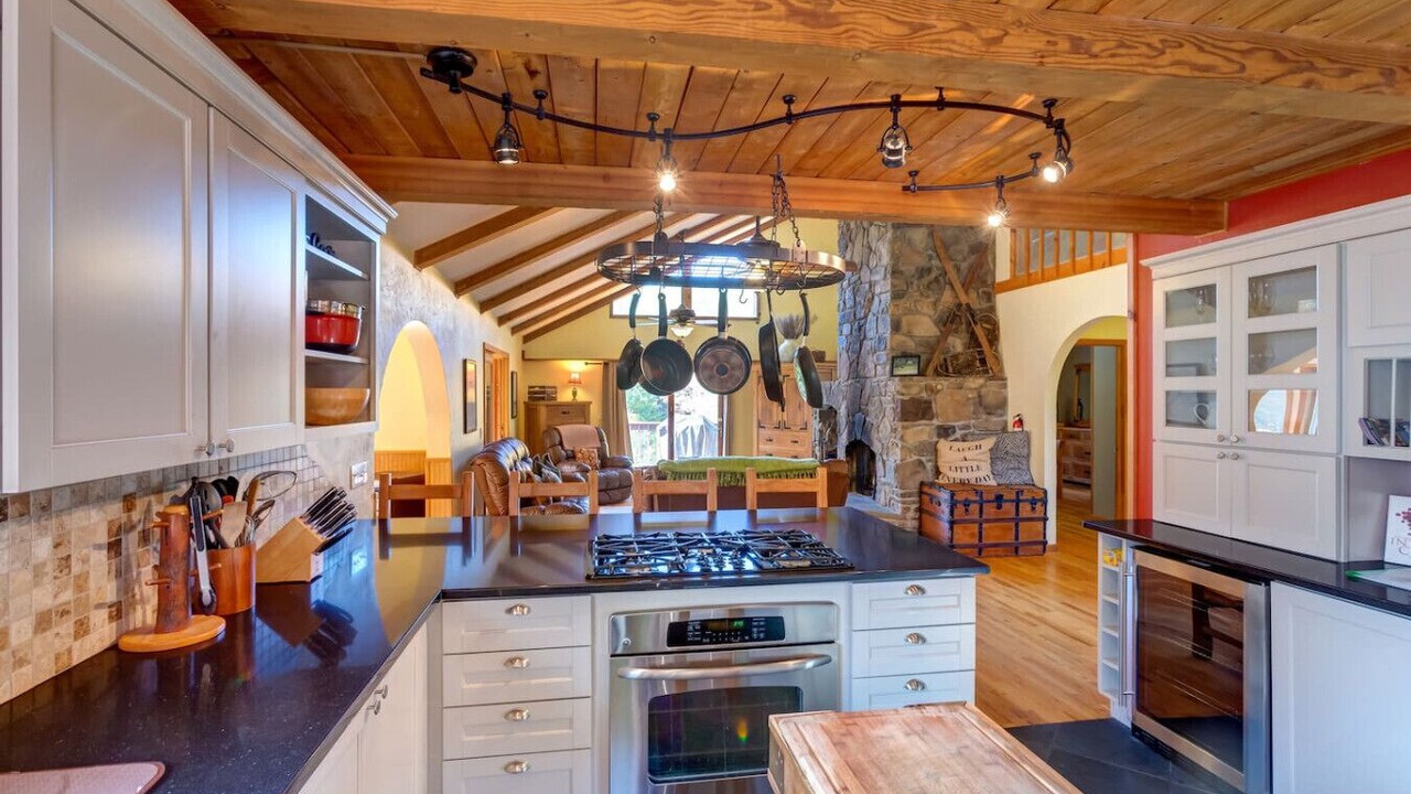 Photo of Kitchen in Highmount