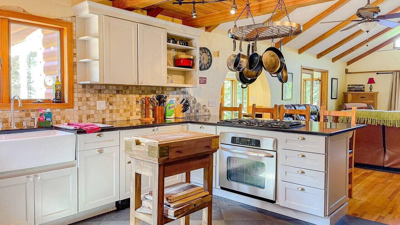 Photo of Kitchen in Highmount