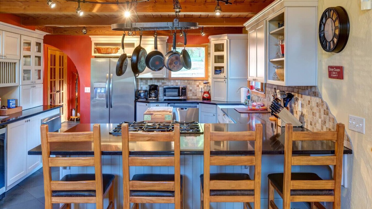 Photo of Kitchen in Highmount