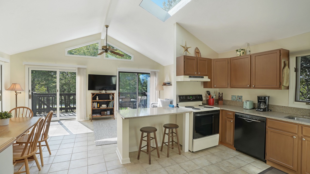 Photo of Livingroom in Edgartown