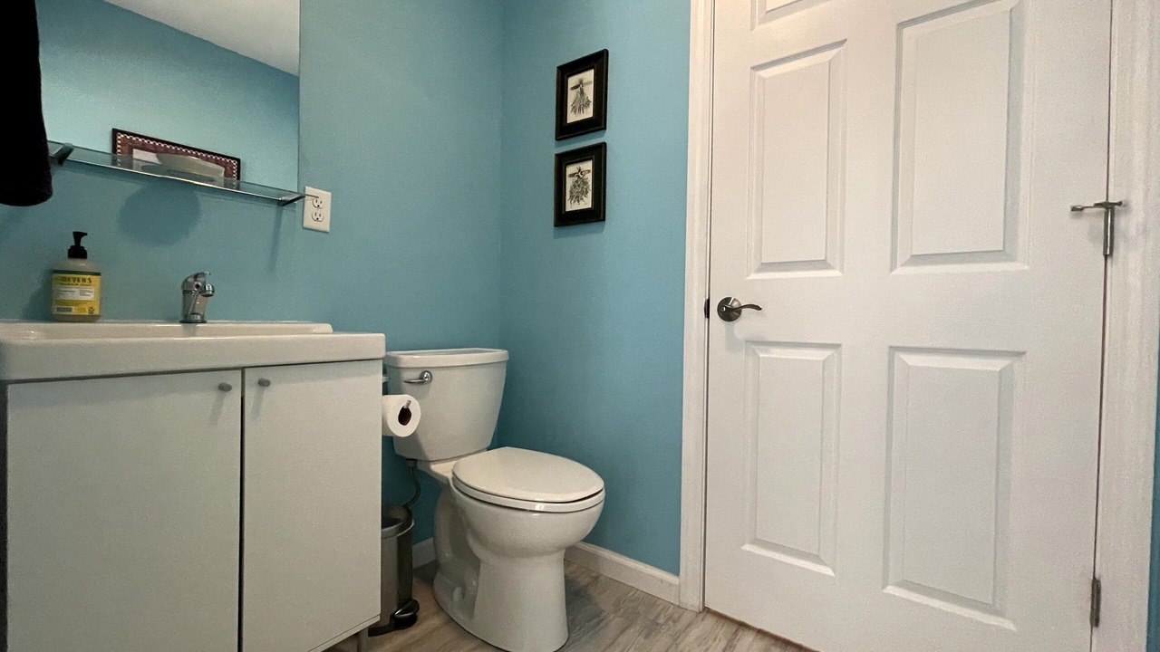Photo of Bathroom in York Harbor