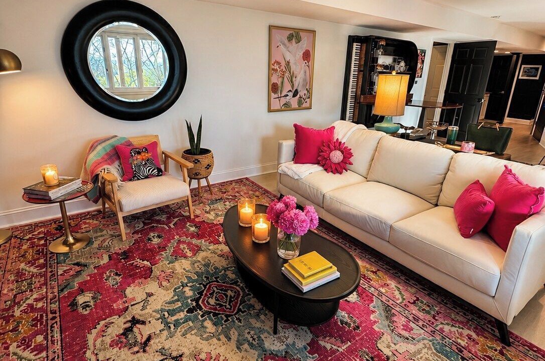 Photo of Livingroom in Westside
