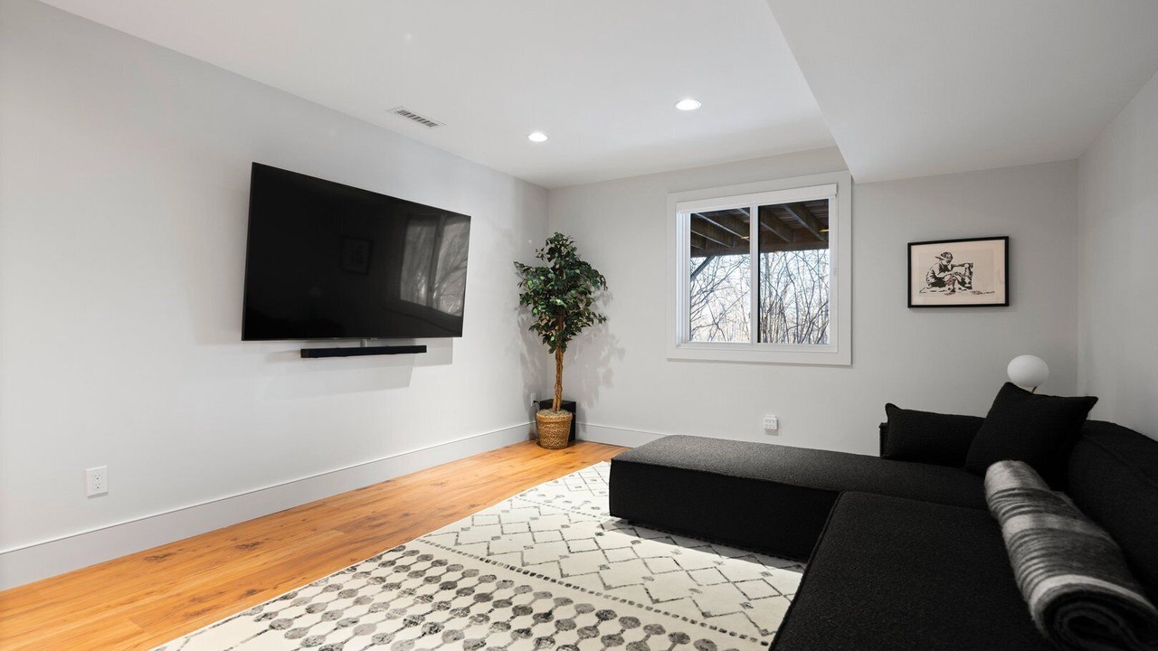 Photo of Livingroom in Salisbury