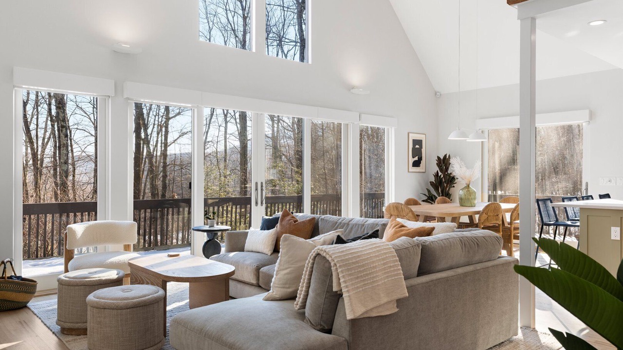 Photo of Livingroom in Salisbury