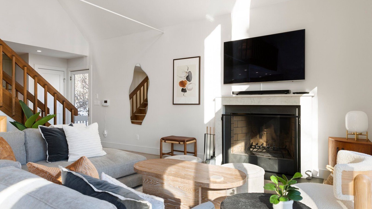 Photo of Livingroom in Salisbury