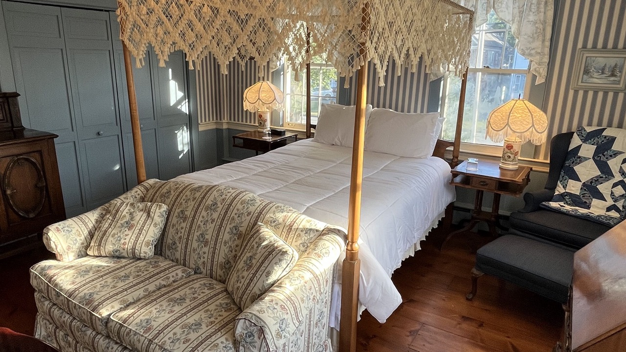 Photo of Bedroom in Chester Depot