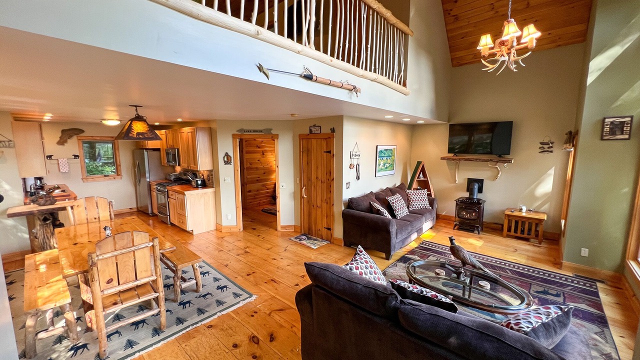 Photo of Livingroom in Bolton Landing