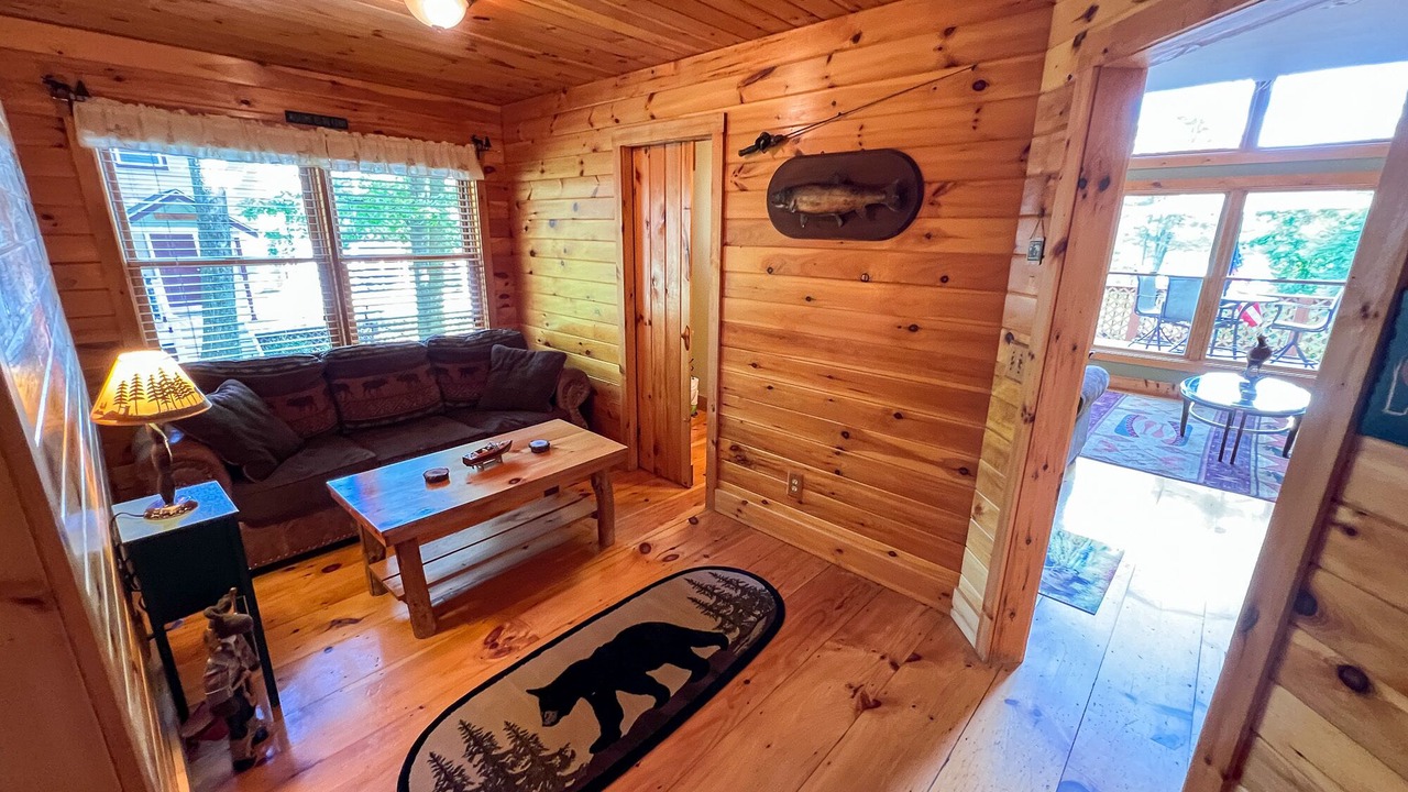 Photo of Livingroom in Bolton Landing