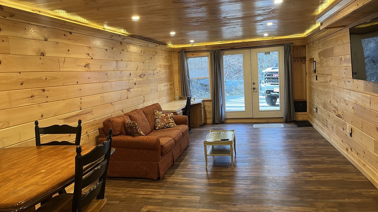 Photo of Livingroom in Harrisville
