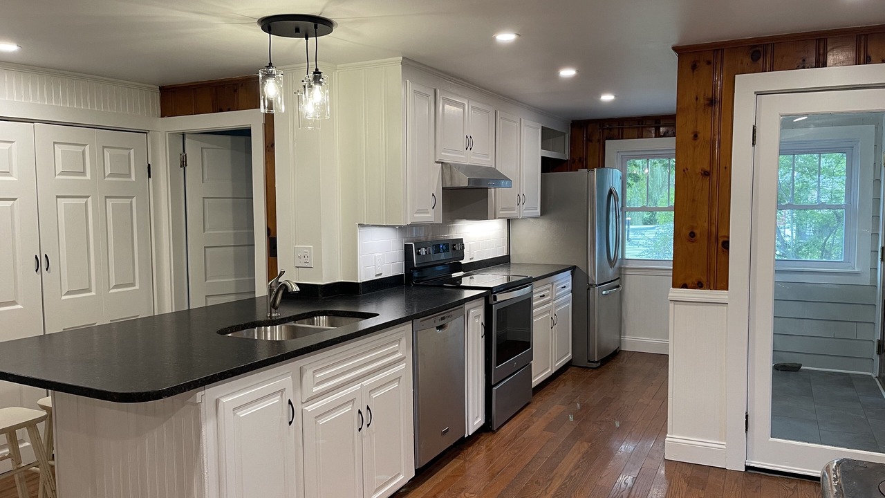 Photo of Kitchen in North Hampton