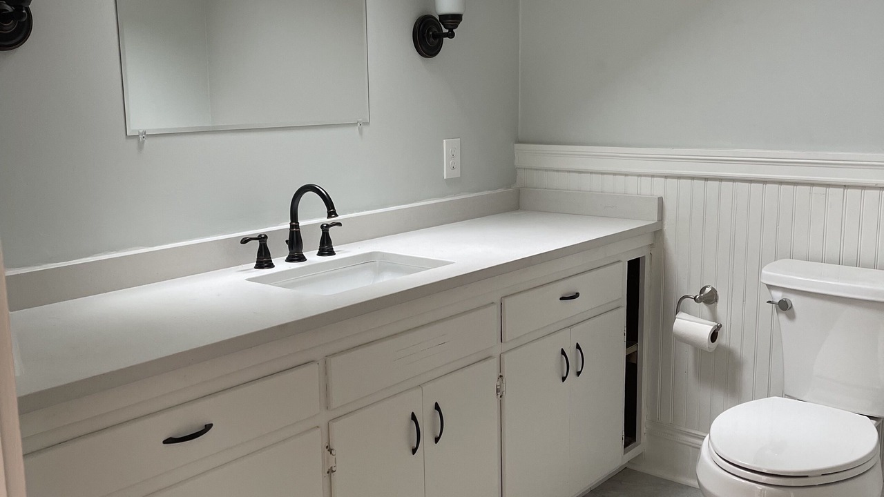 Photo of Bathroom in North Hampton