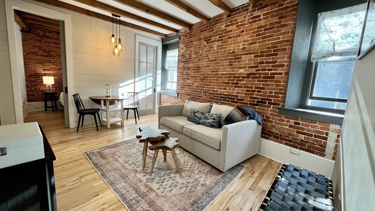 Photo of Livingroom in Portsmouth