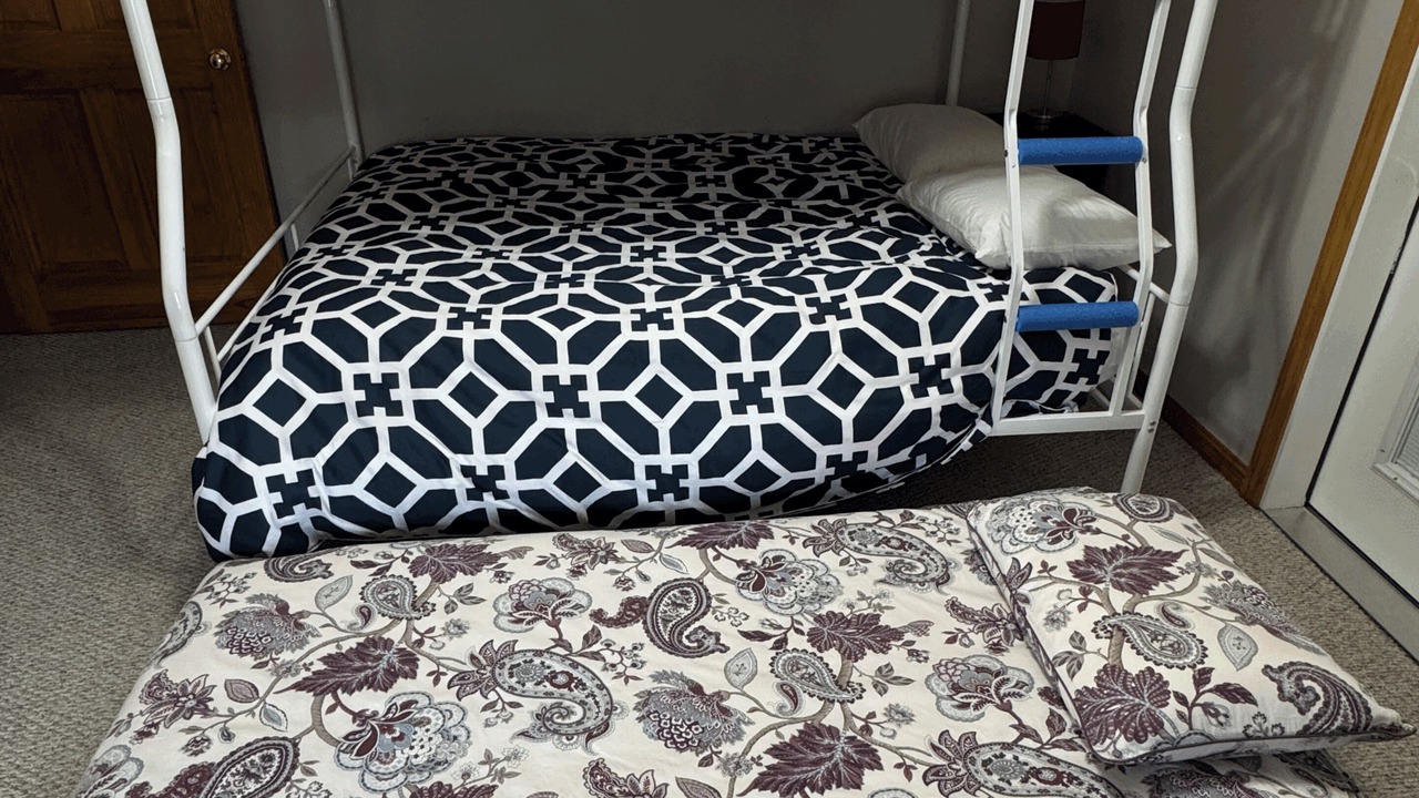Photo of Bedroom in East Wakefield