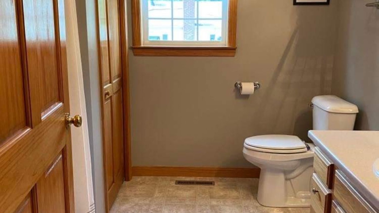 Photo of Bathroom in East Wakefield