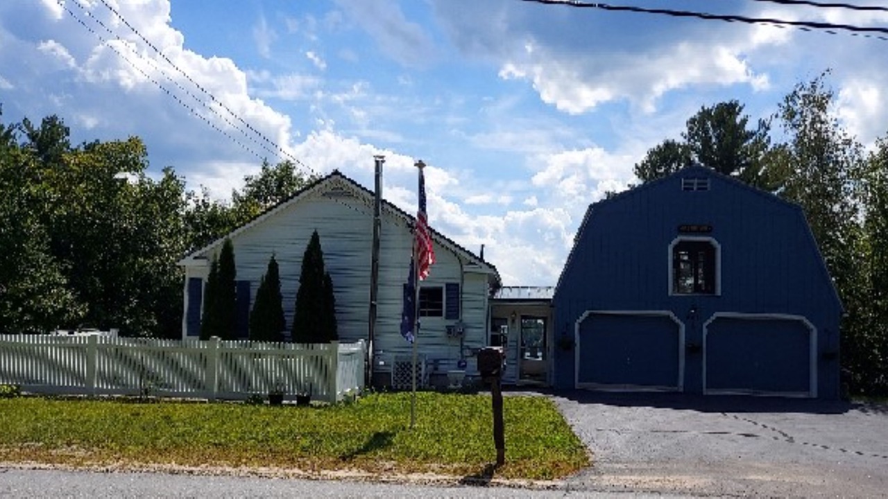 Photo of Outdoor in East Wakefield