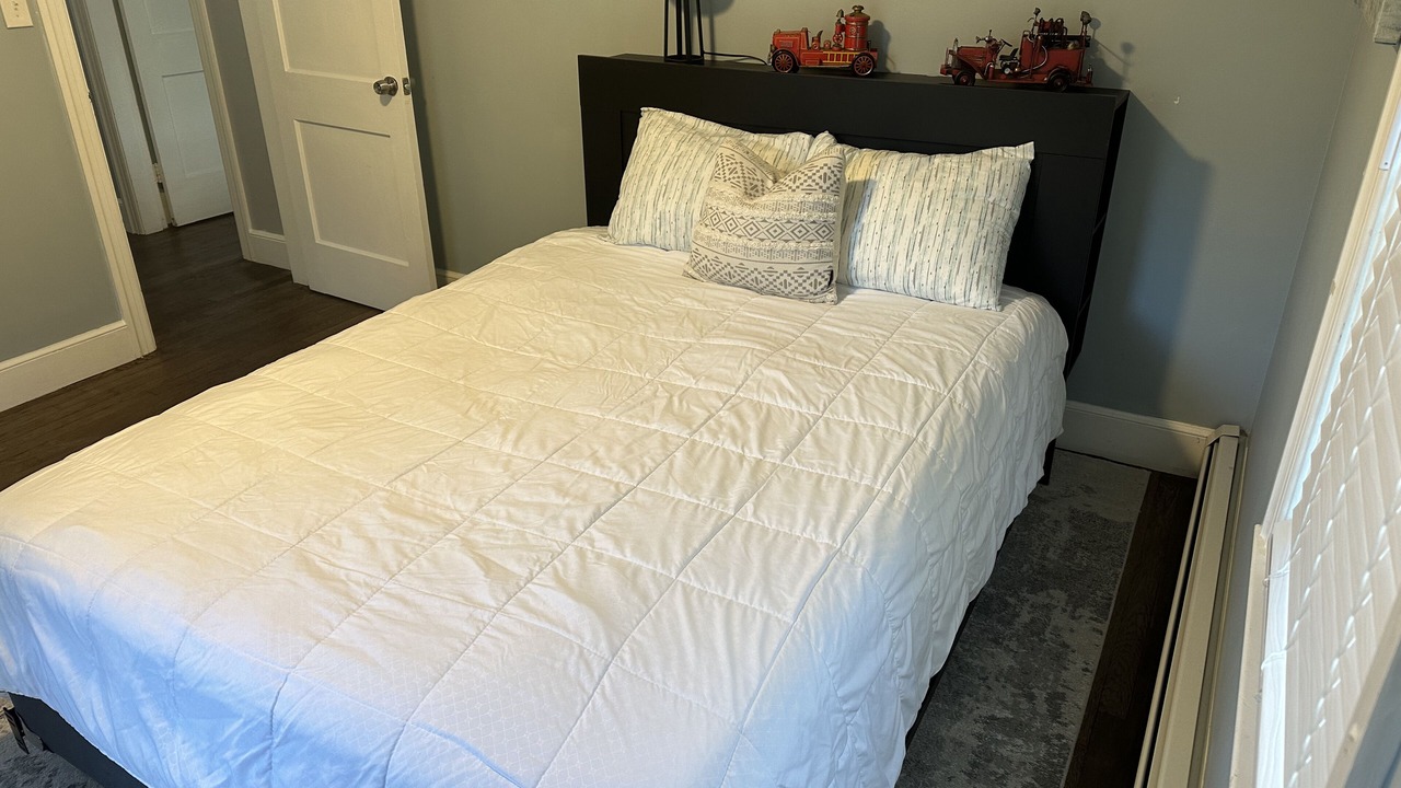 Photo of Bedroom in Warren