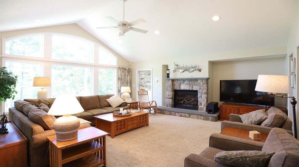 Photo of Bedroom in Campton