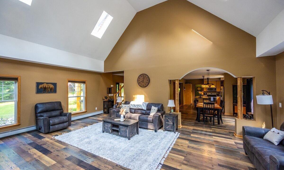 Photo of Livingroom in Lake George