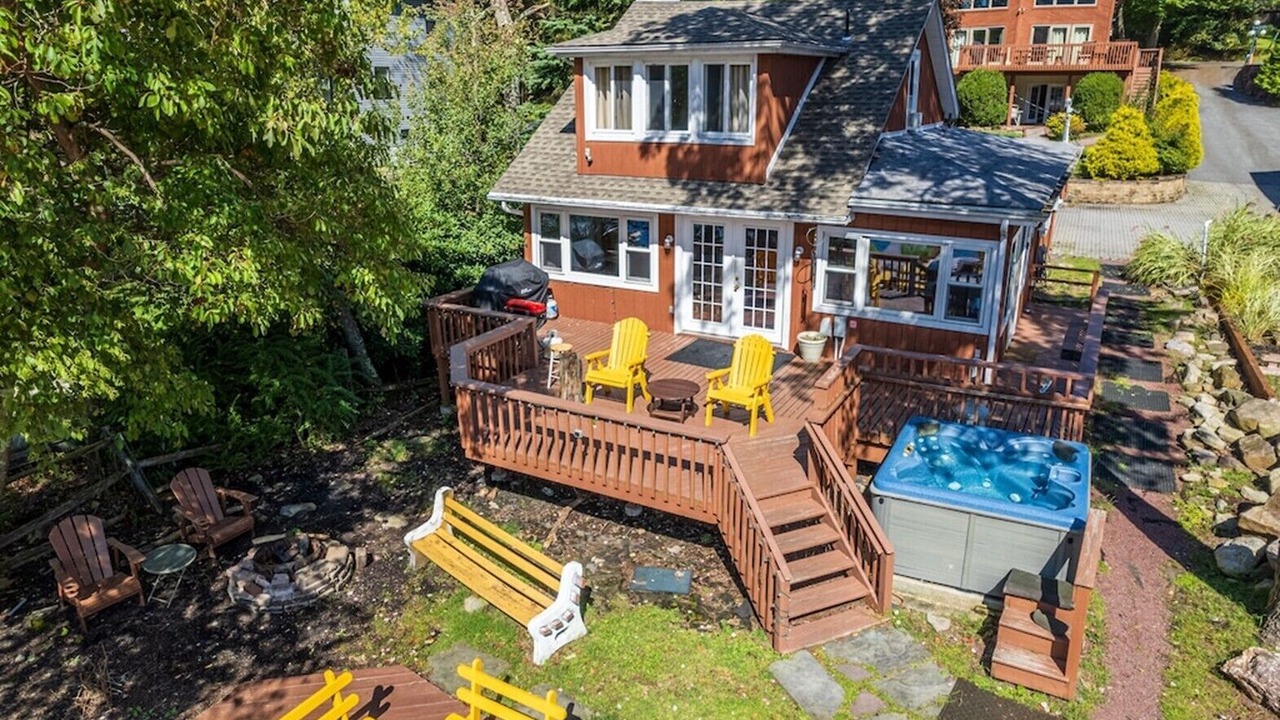 Photo of Patio Balcony in Lake Harmony