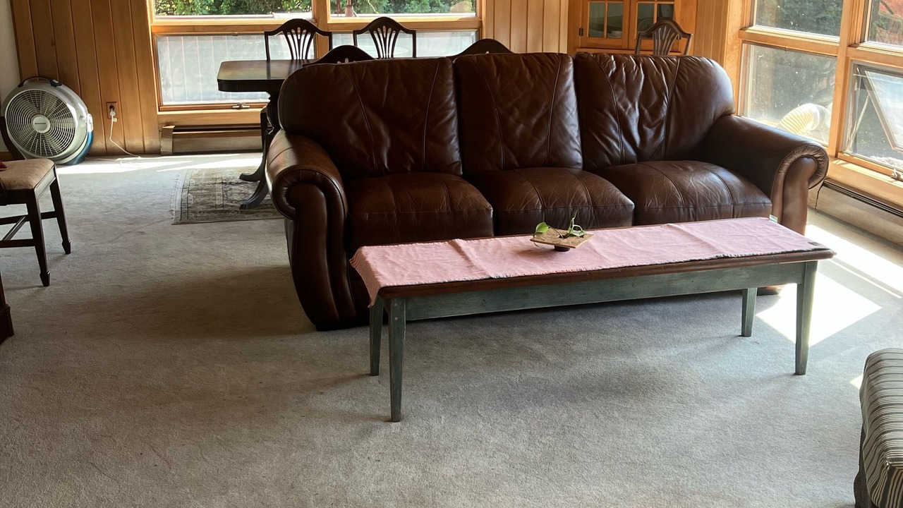 Photo of Livingroom in Tiverton