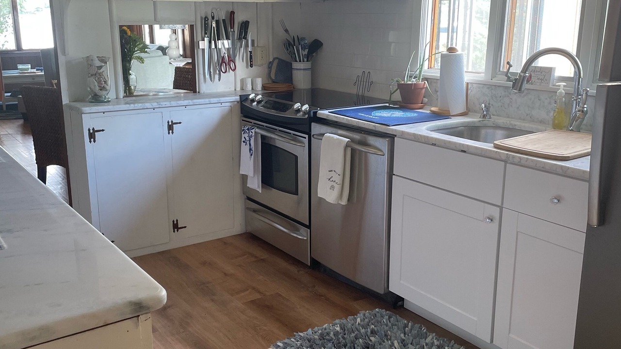 Photo of Kitchen in Niantic