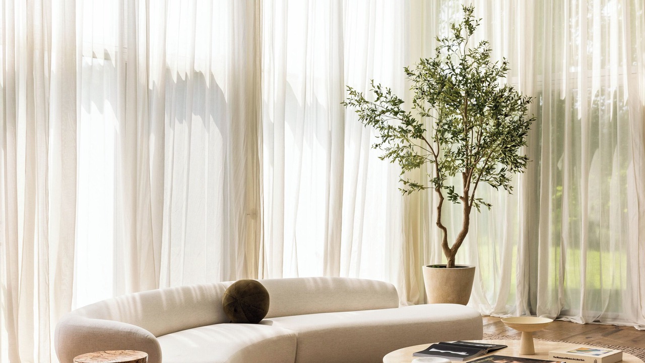 Photo of Livingroom in Hillsdale
