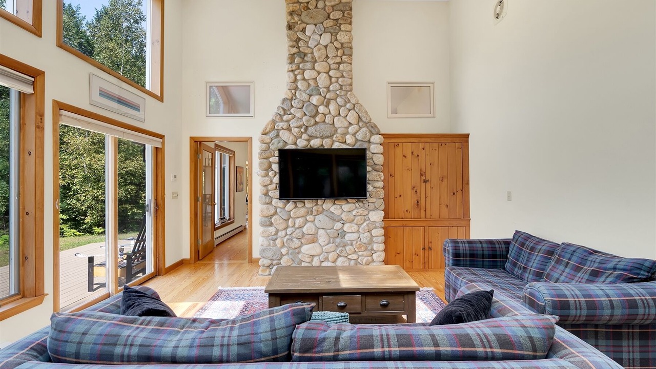 Photo of Livingroom in Bethel