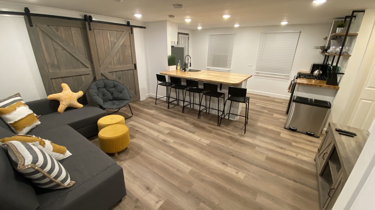 Photo of Livingroom in South Yarmouth
