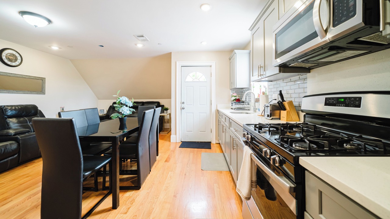 Photo of Kitchen in Dudley - Brunswick King