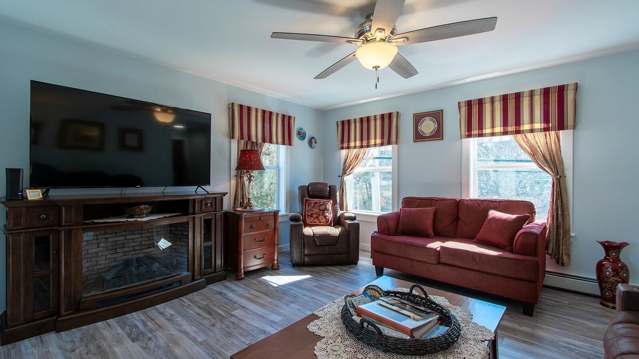 Photo of Livingroom in Bar Harbor