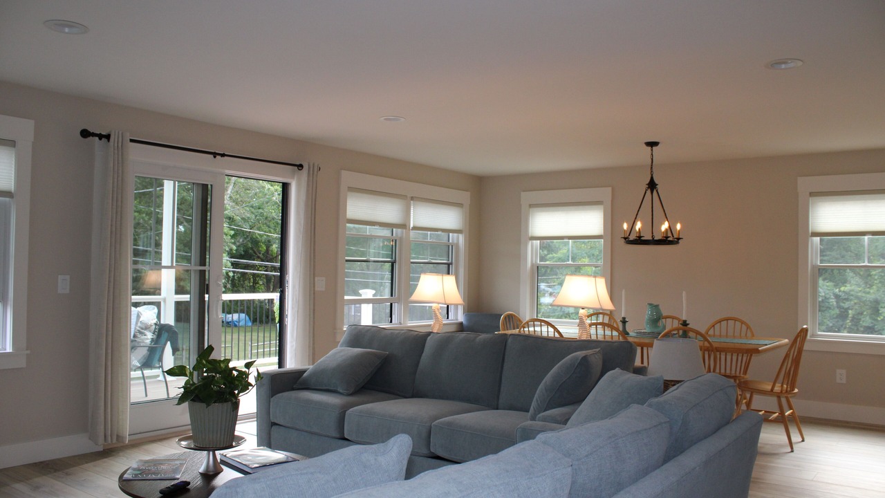Photo of Livingroom in Mattapoisett Center