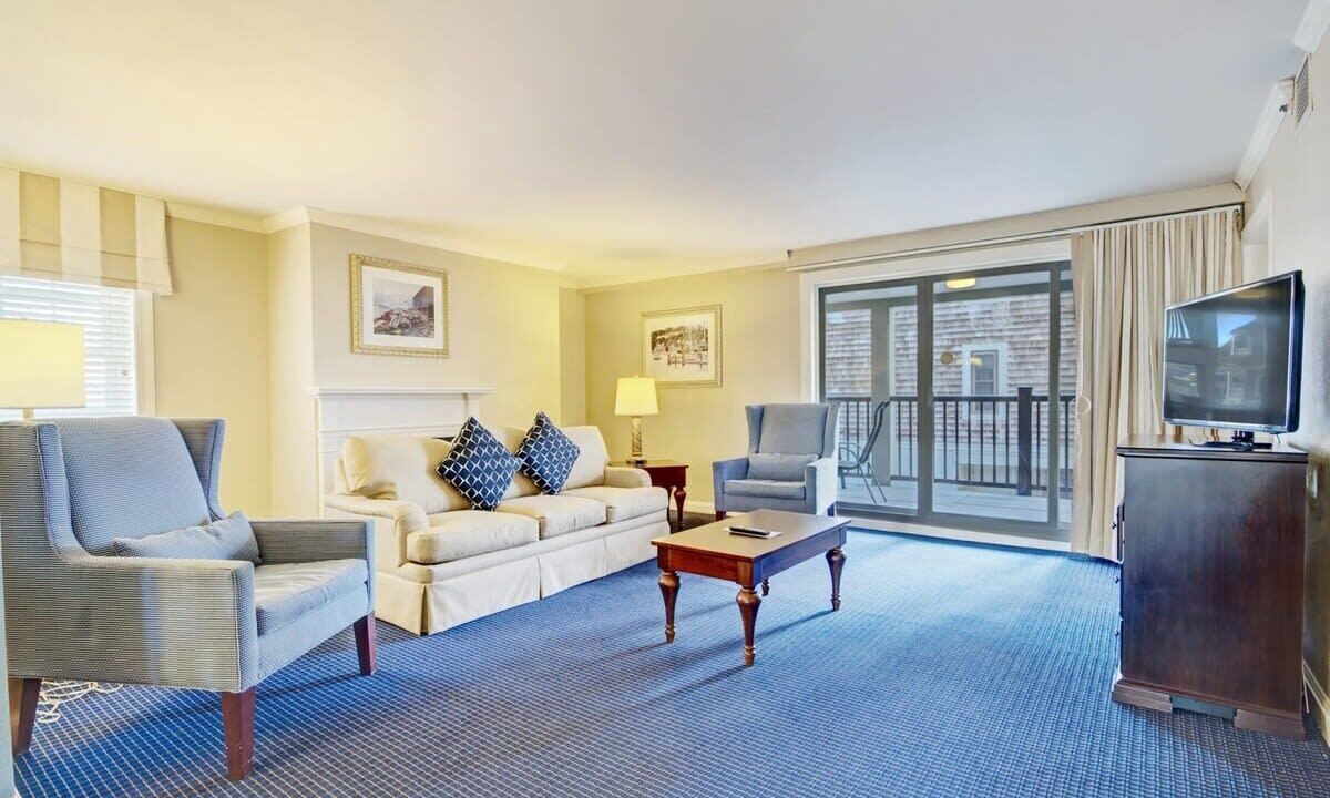 Photo of Livingroom in Yachting Village