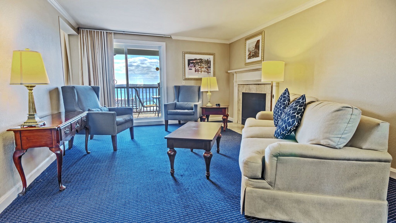 Photo of Livingroom in Yachting Village