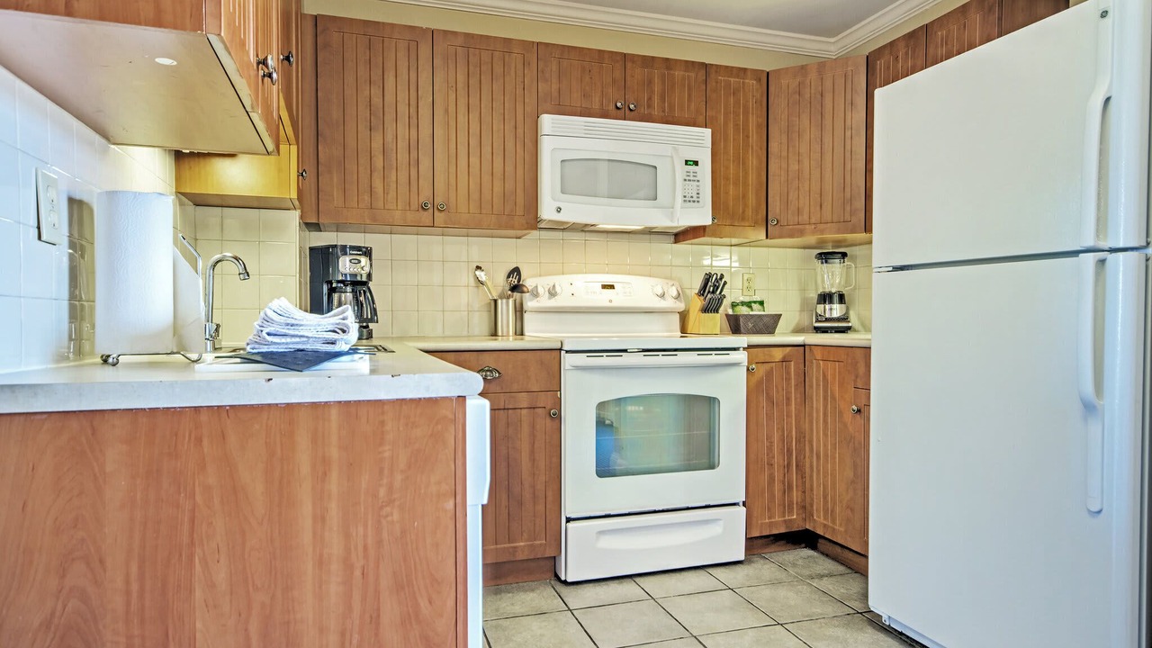 Photo of Kitchen in Yachting Village