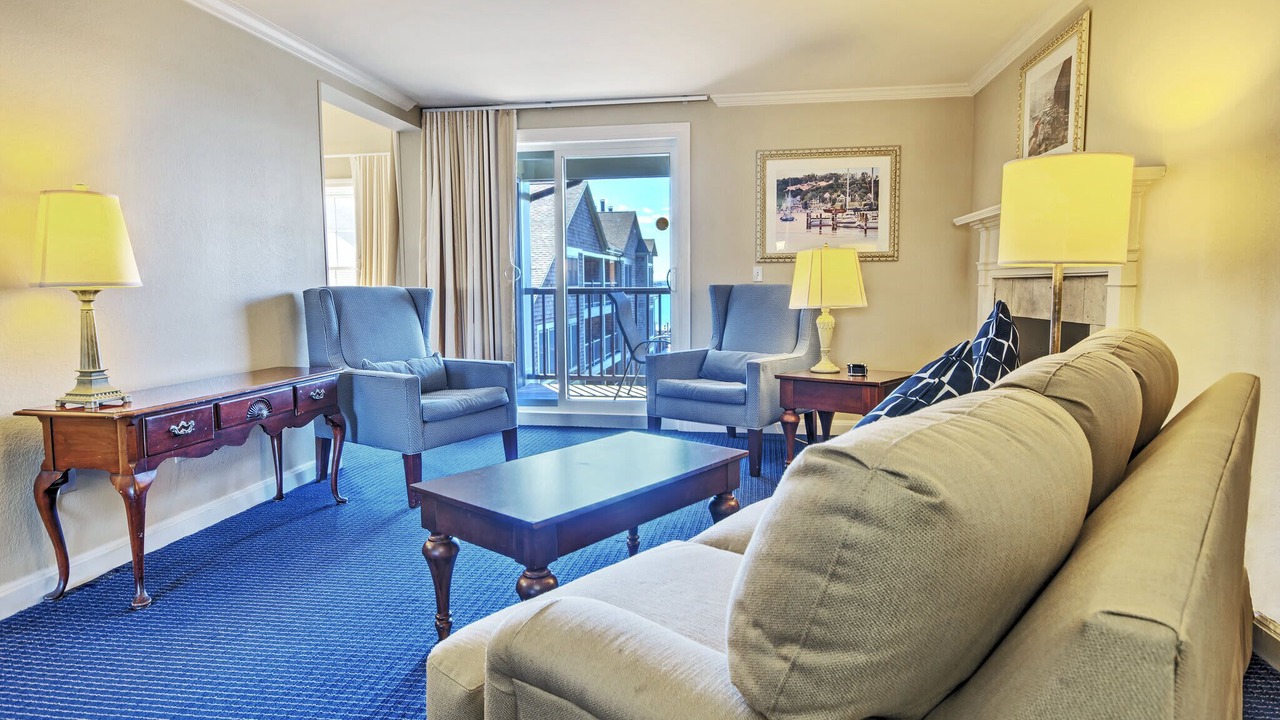 Photo of Livingroom in Yachting Village