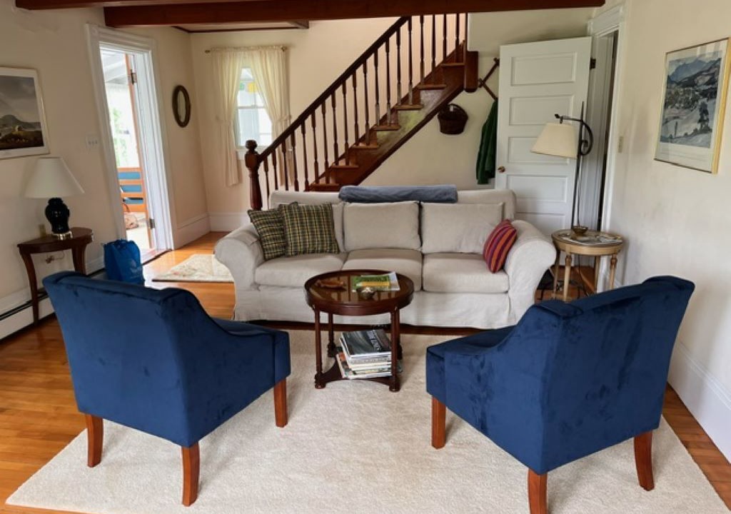 Photo of Livingroom in Brooklin
