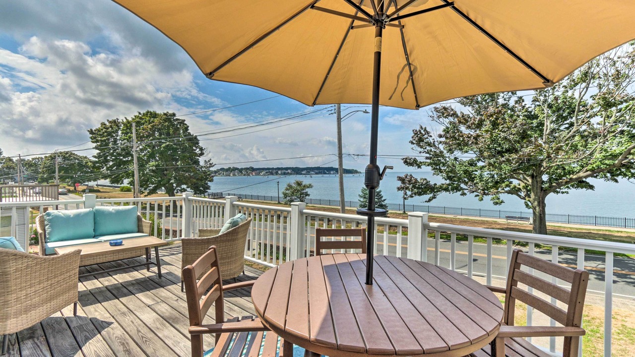 Photo of Patio Balcony in East Shore
