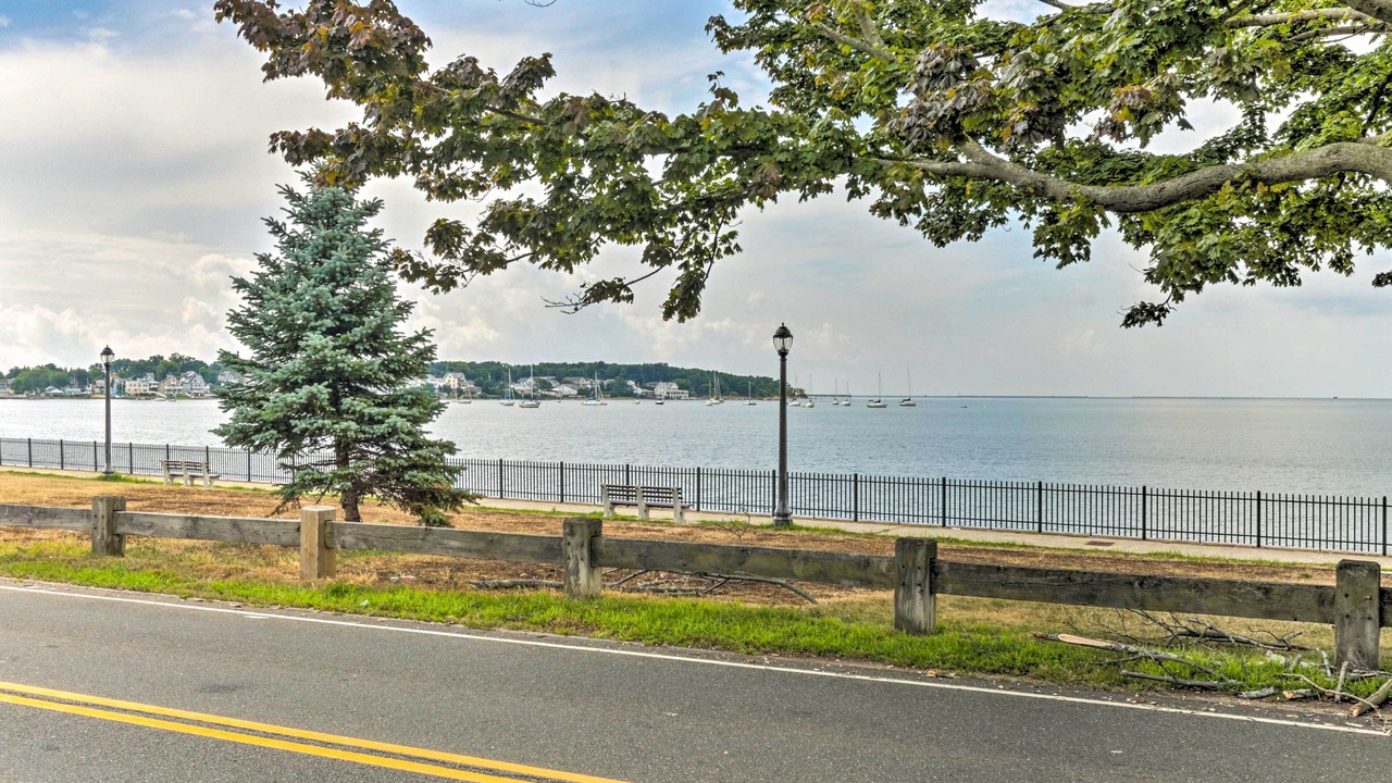 Photo of Others in East Shore