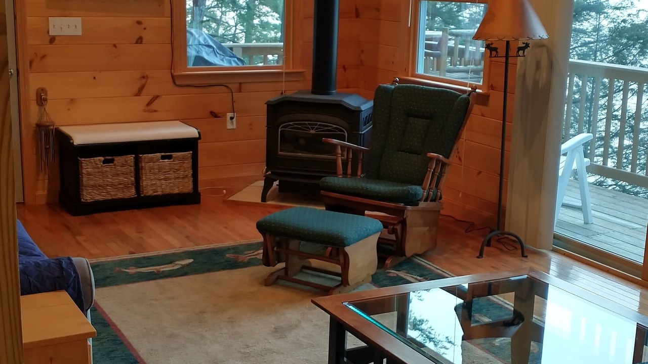 Photo of Livingroom in Alton Bay