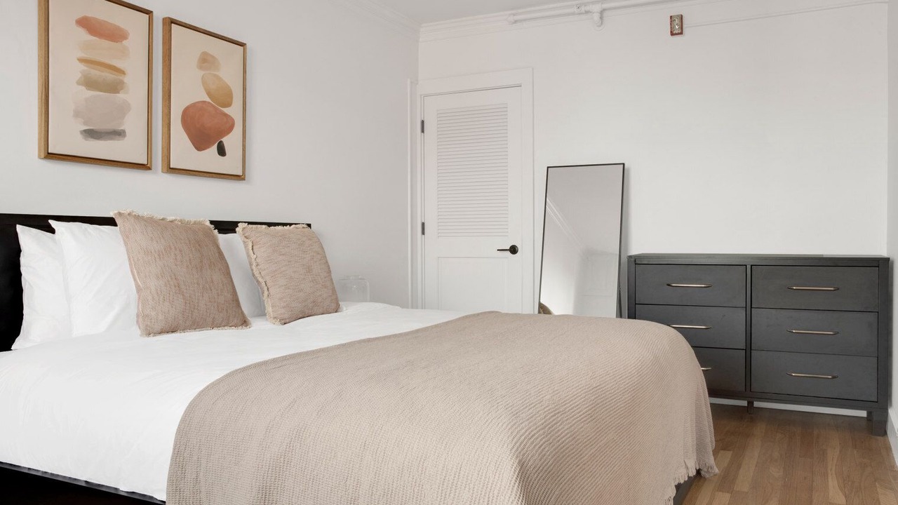 Photo of Bedroom in North Brookline