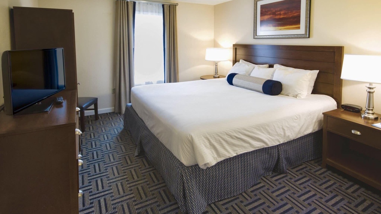 Photo of Bedroom in The Point