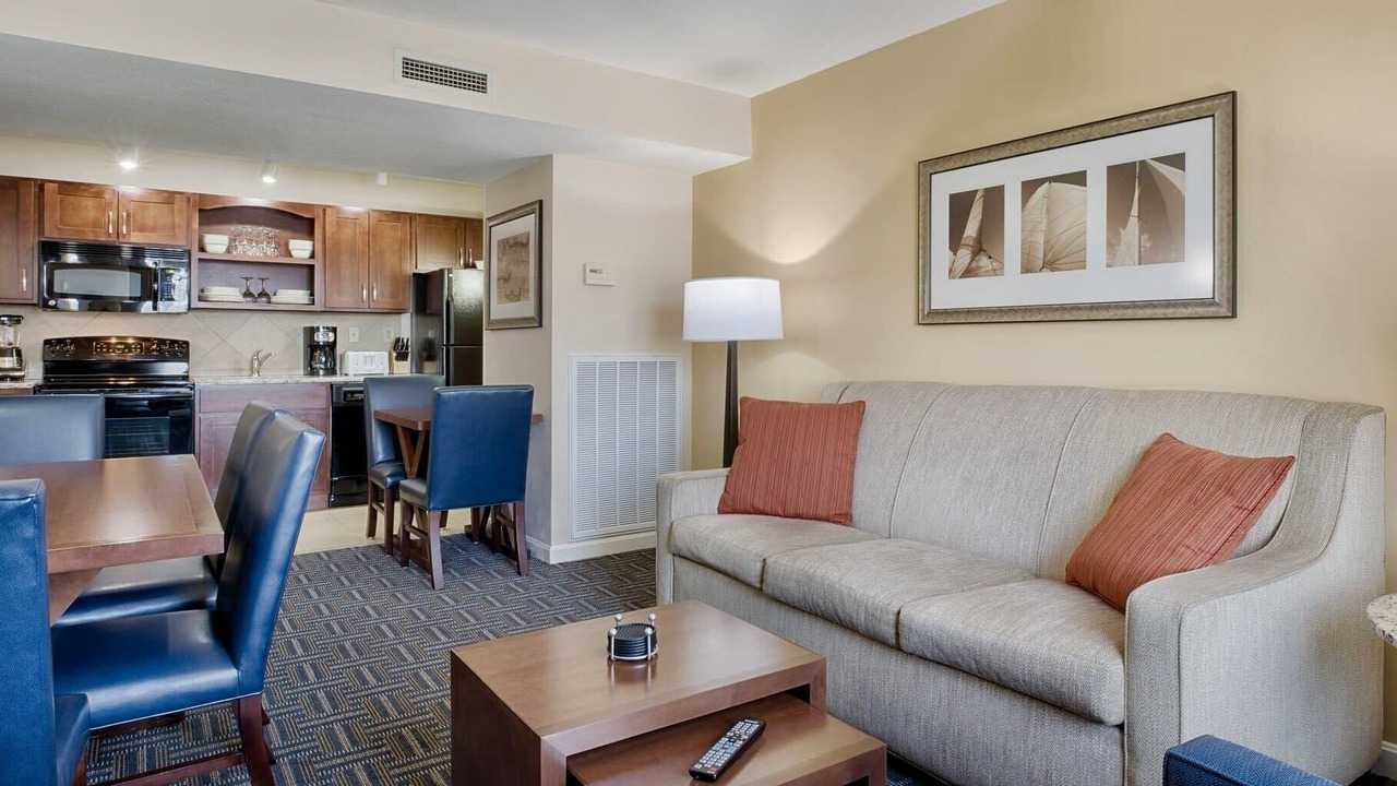 Photo of Livingroom in The Point