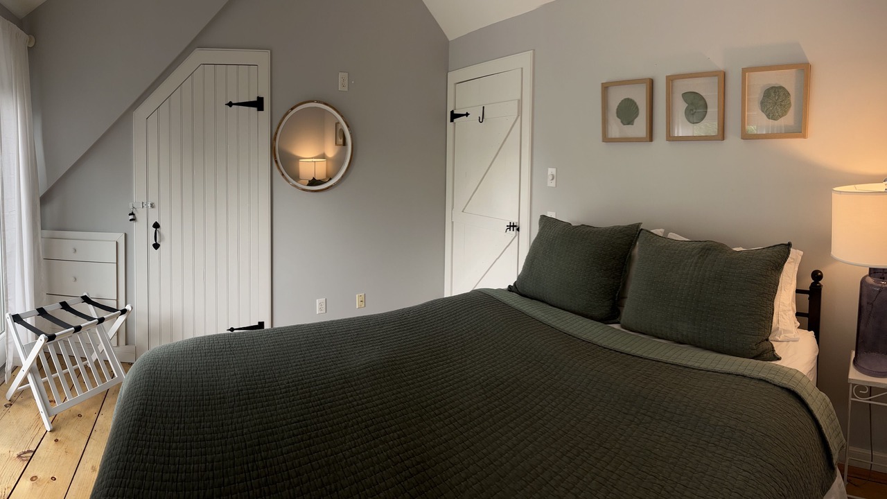 Photo of Bedroom in Mashpee