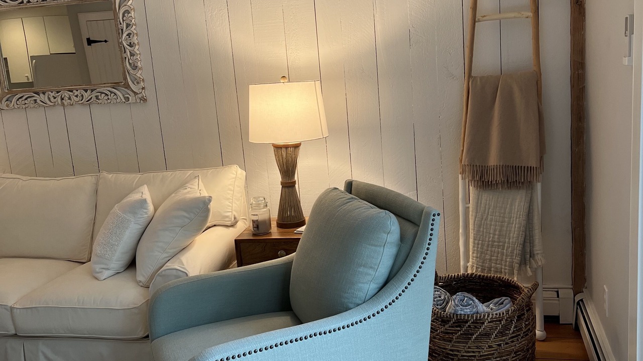 Photo of Livingroom in Mashpee