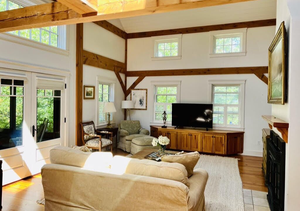 Photo of Livingroom in Chilmark