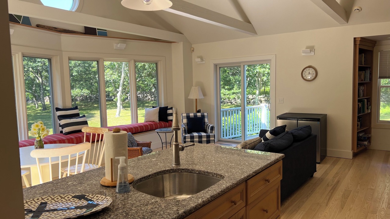 Photo of Livingroom in Chilmark