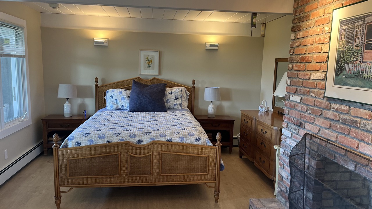 Photo of Livingroom in Chilmark
